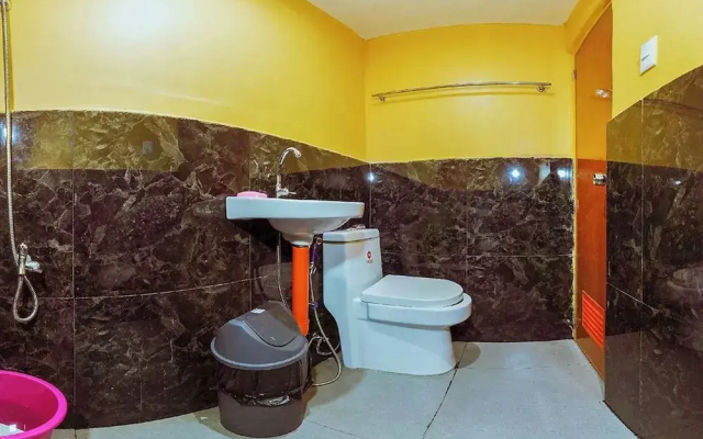Adventourist Inn Coron