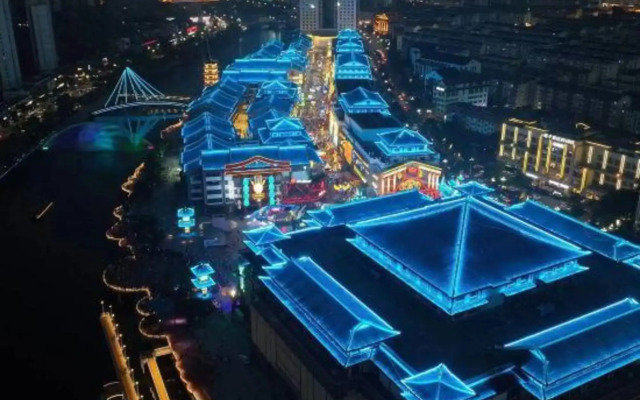 Homeinn Selected Hotel (Linyi Railway Station Square)