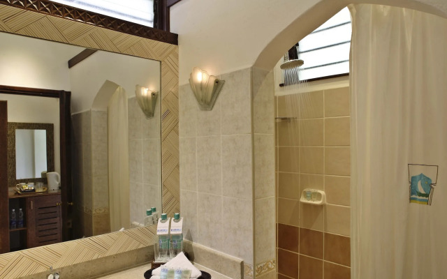 Sultan Sands Island Resort