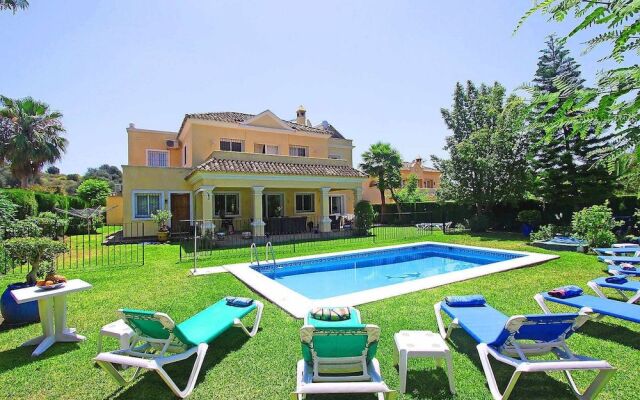 1106 Family Villa Heated Pool High Speed Wifi Netflix