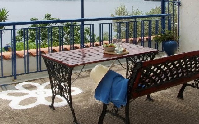 Nafsika Hotel Apartments