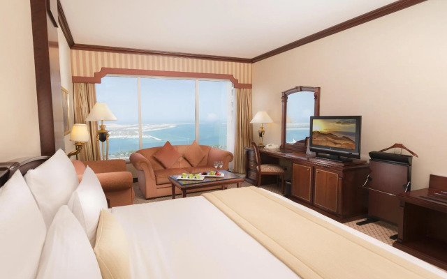 Отель Corniche Abu Dhabi