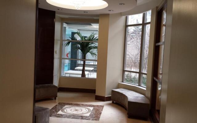 2 Bedroom 1 Bathroom Prime Location in Mississauga