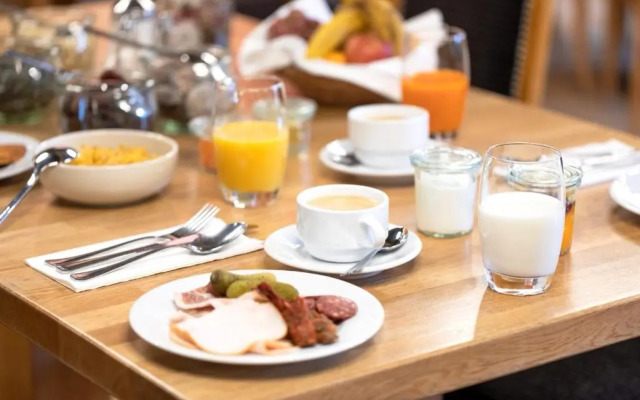 Hôtel-Restaurant La Clairière