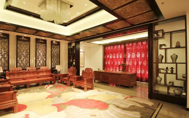 Chateau Star Sea Hotel