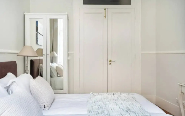 JOIVY Astonishing 1BR home in Baixa, 5mins to Santa Justa Lift