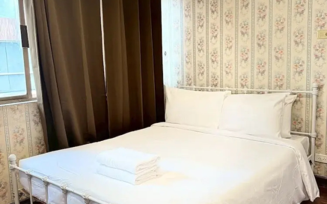Stay On Sukhumvit 11