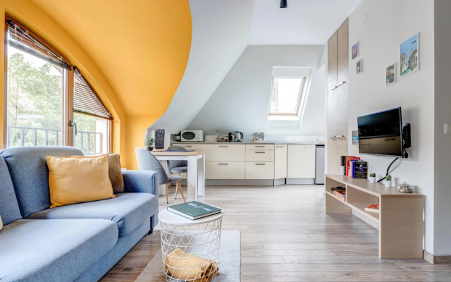 Park Loft next to Eagle's Bridge