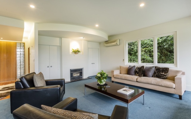 Oasis on Belmont Lane – Lobby – Dunedin