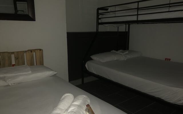 Vieques Hostel Good Vibe House
