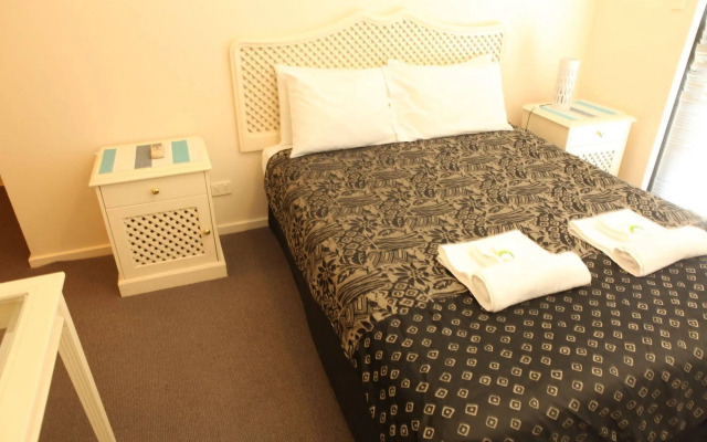Glenelg Beachside Apartments