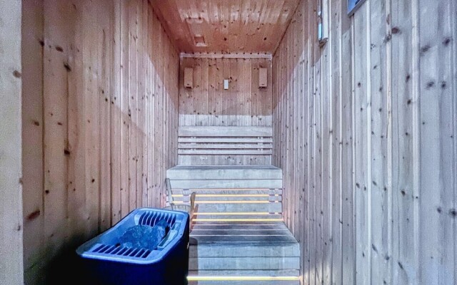 Liv Residence Marina View 2 Bedroom