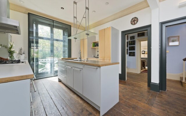 Historic 5 Bed Home Maida Vale