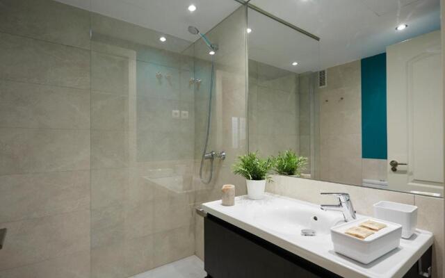 LEEWAYS APARTMENT I in ALCALÁ 99