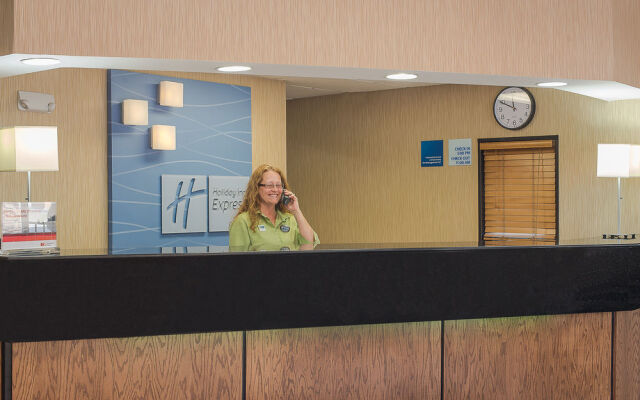 Holiday Inn Express Roanoke-Civic Center