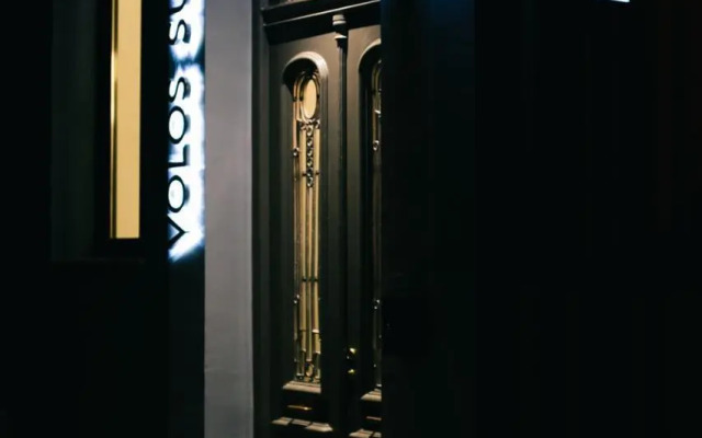 Volos Suites Center
