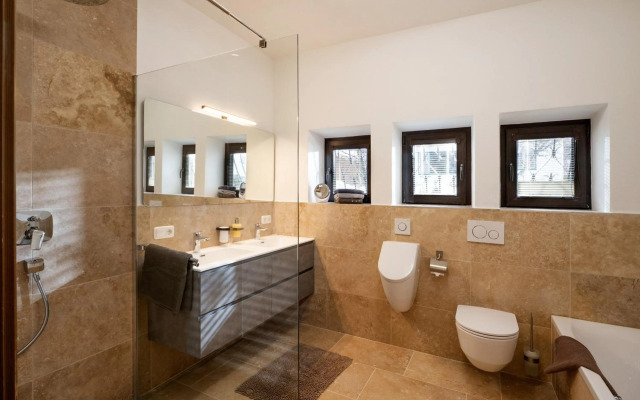 Exclusive Villa Tirol