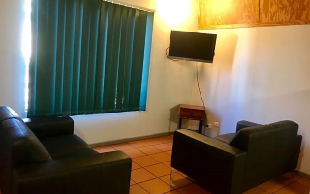 Tom Price Tourist Park – Guest Rooms – Tom Price