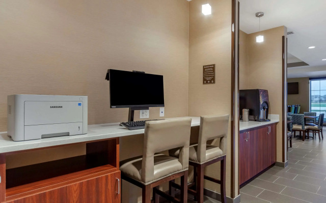 Comfort Suites Grand Island South