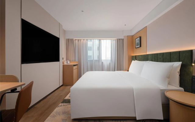 Hilton Garden Inn Shenzhen Luohu Port – Guest Rooms – Shenzhen