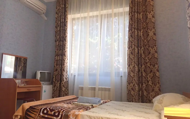 Hotel Lazurnaya Plus