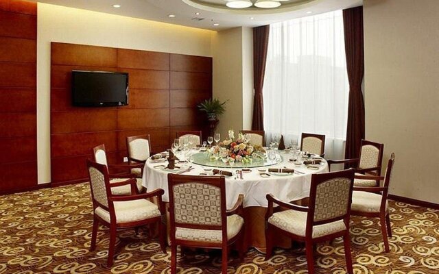 Petroleum Business Hotel