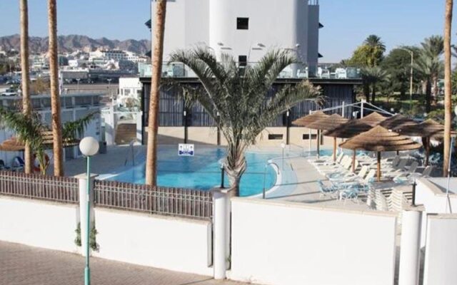 Play Eilat