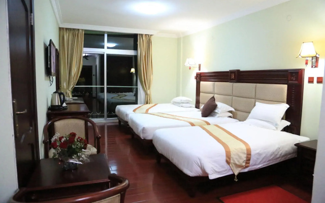 Trinity Hotel