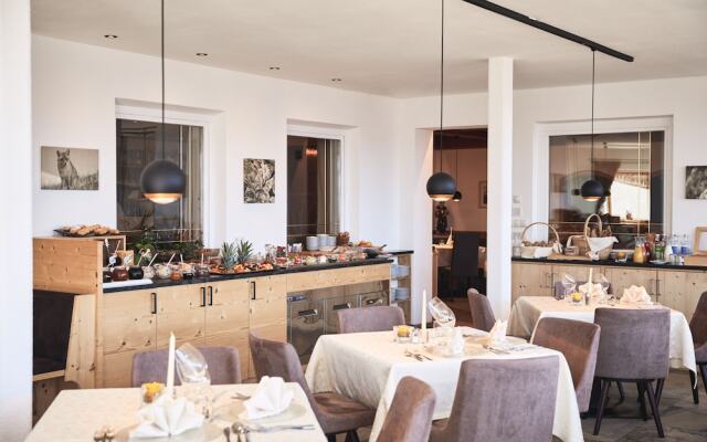 Hotel Kristall