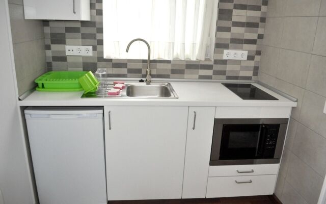 Studio in Castelldefels, With Wonderful City View, Furnished Garden an