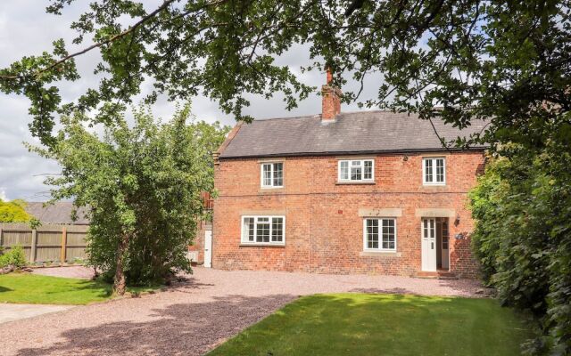 Well House Farm Flat 2