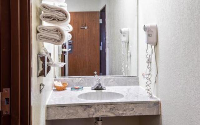 Brass Bell Inn and Suites