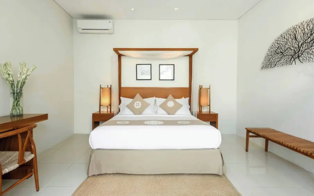 Stunning 2 Br Pool Villa With Rooftop In Seminyak