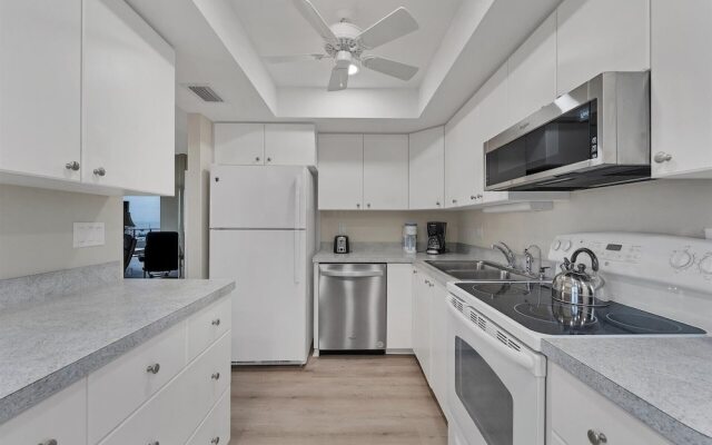 6415 Midnight Pass rd Unit 903