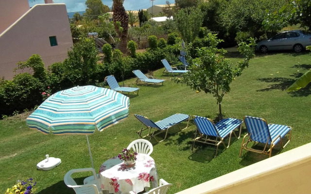 Toulas Apartments