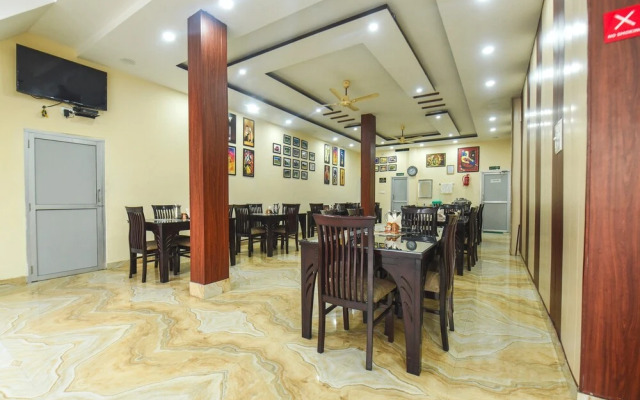 OYO Flagship 13855 Hotel Green Hills