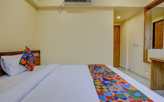 Fabhotel Ch Homes & Suites