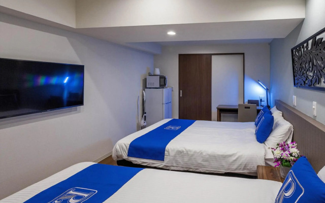 Living Inn Asahibashiekimae Premier