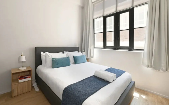 East City Modern Apt Co-working