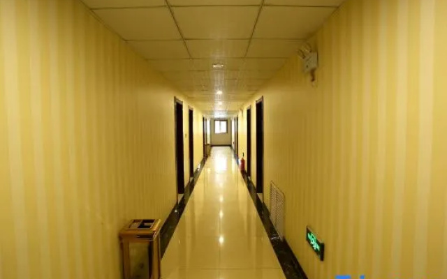 Yake e Home Hotel (Zhengding Shuguang Road Branch)