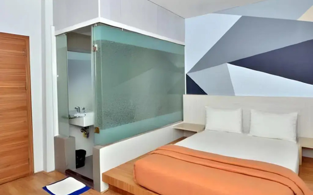 Hip Hope Hotel