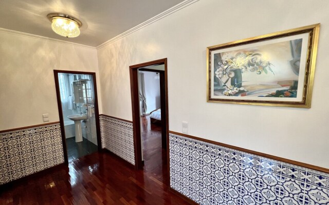 Classic Tranquil Madeiran 4-bedroom Villa Funchal