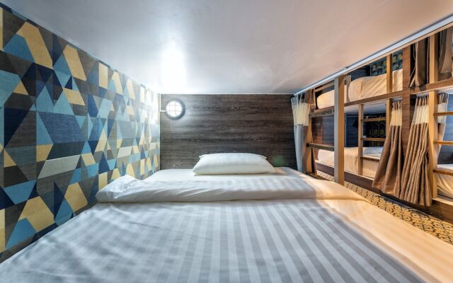 Happy Station Bangkok