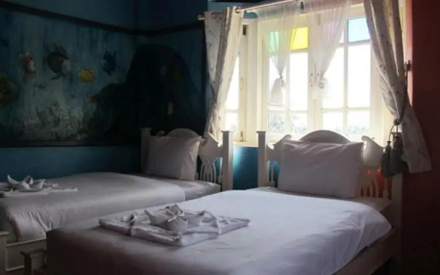 Baan Pai Fah Pai Fun