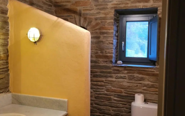 The Stone Lookout Villa
