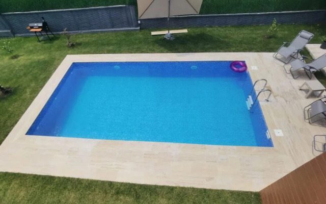 Villa Cherry