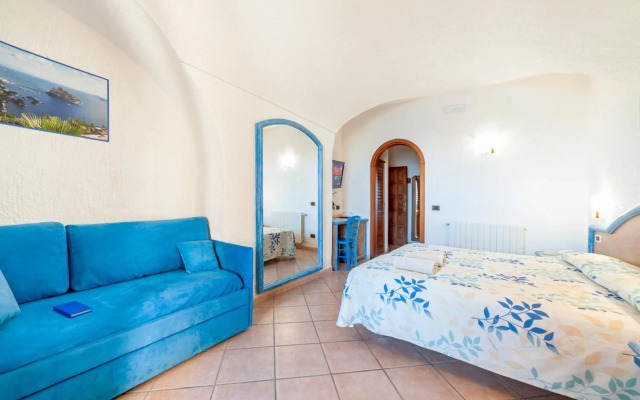 Punta Chiarito Resort