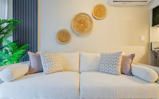 w Majestic 1BR w Fantastic Deco in Casco View