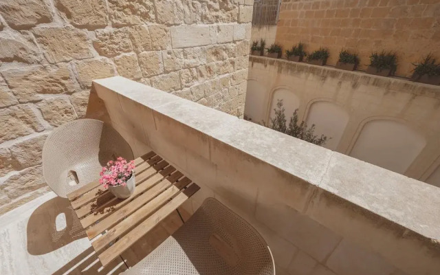 Maria Rosa Suites