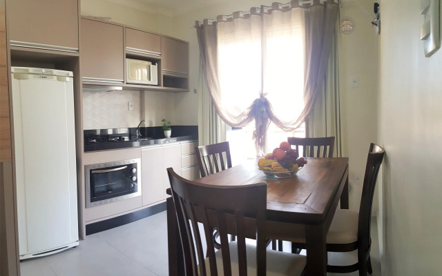 Bomar Residence